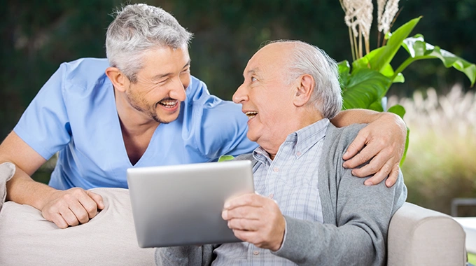 doctor-elderly-patient-smiling